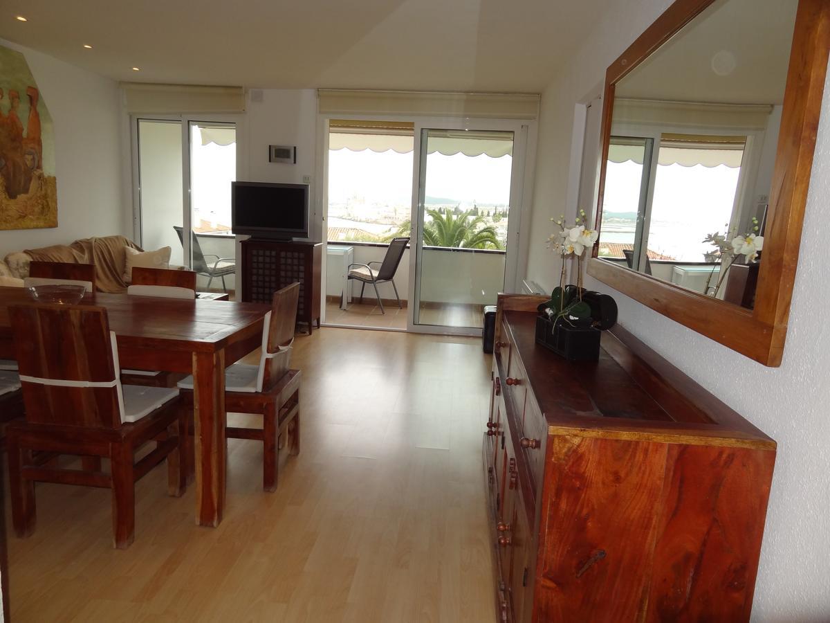شقة Ground Floor Sea View سيدجيس المظهر الخارجي الصورة