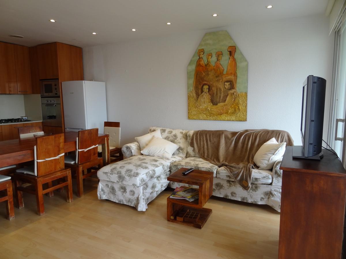 شقة Ground Floor Sea View سيدجيس المظهر الخارجي الصورة